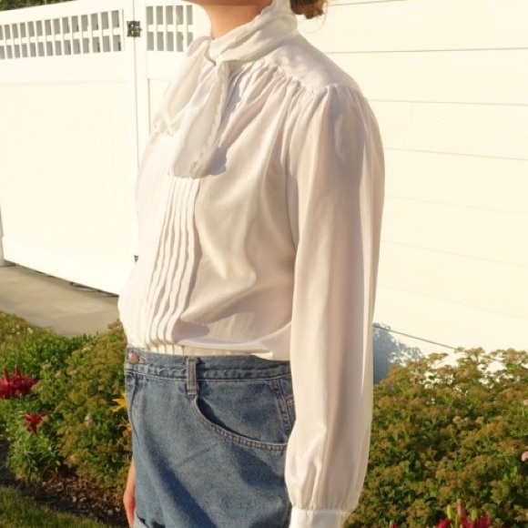 80s Vintage Hand Embroidered White Blouse Bow - Picture 5 of 7